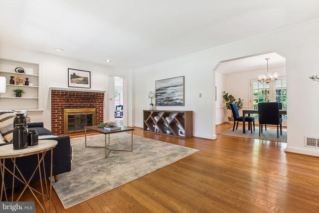 1750 OVERLOOK DR, Silver Spring, MD 20903