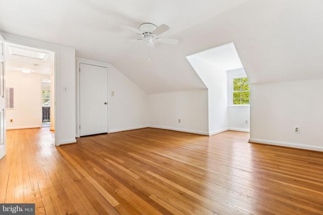 1750 OVERLOOK DR, Silver Spring, MD 20903