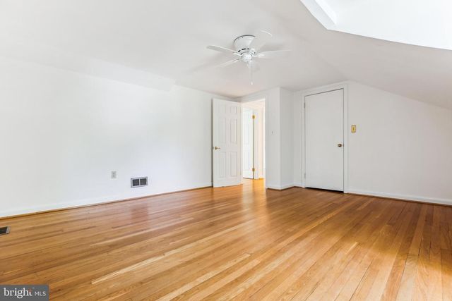 1750 OVERLOOK DR, Silver Spring, MD 20903