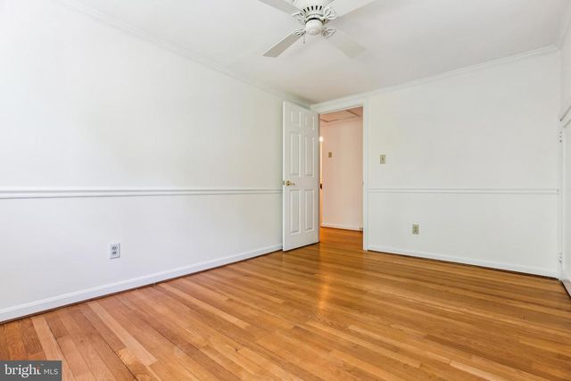 1750 OVERLOOK DR, Silver Spring, MD 20903