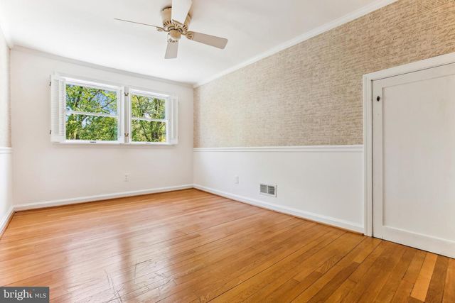 1750 OVERLOOK DR, Silver Spring, MD 20903