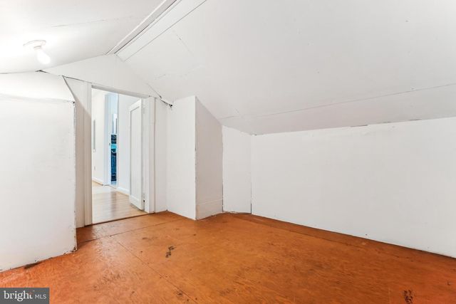 1750 OVERLOOK DR, Silver Spring, MD 20903