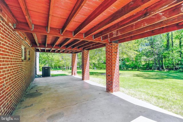 1750 OVERLOOK DR, Silver Spring, MD 20903