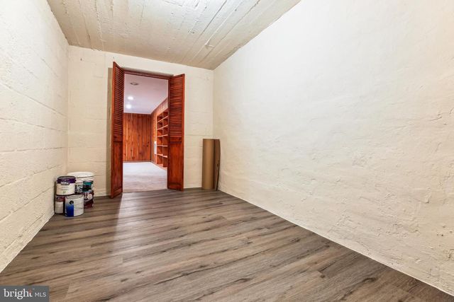 1750 OVERLOOK DR, Silver Spring, MD 20903