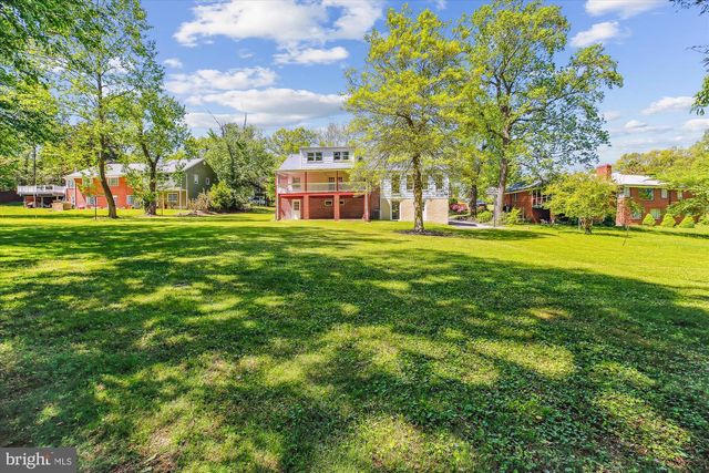 1750 OVERLOOK DR, Silver Spring, MD 20903