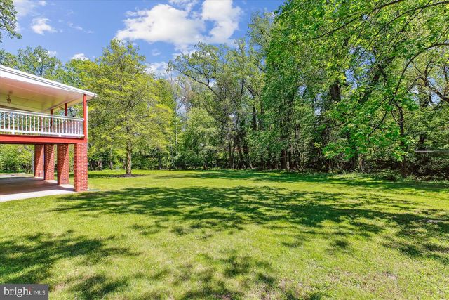 1750 OVERLOOK DR, Silver Spring, MD 20903