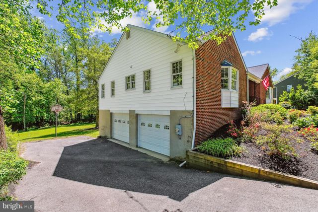 1750 OVERLOOK DR, Silver Spring, MD 20903