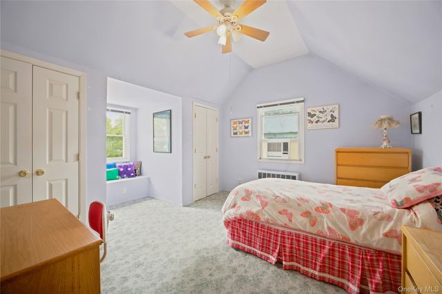 102 Stephan Marc Lane, New Hyde Park, NY 11040