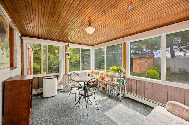 102 Stephan Marc Lane, New Hyde Park, NY 11040