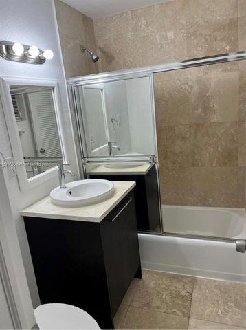 6028 SW 27th St R, Miramar, FL 33023