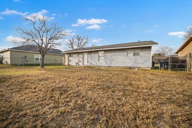 104 Moonlite, Sinton, TX 78387