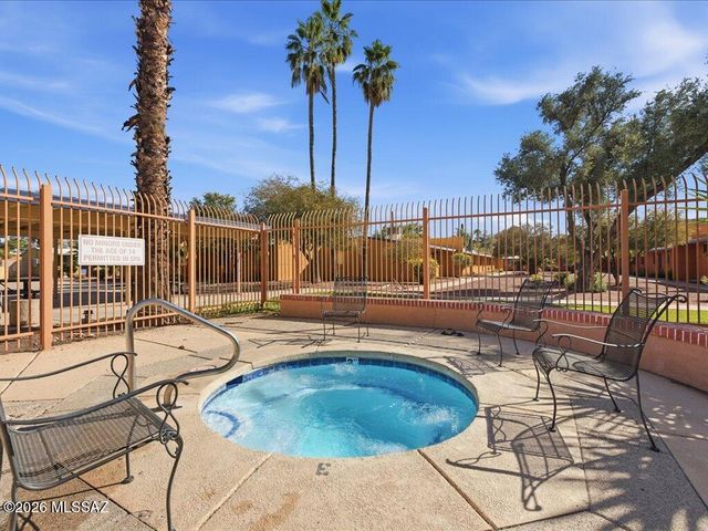 350 N Silverbell Rd Apt 145, Tucson, AZ 85745
