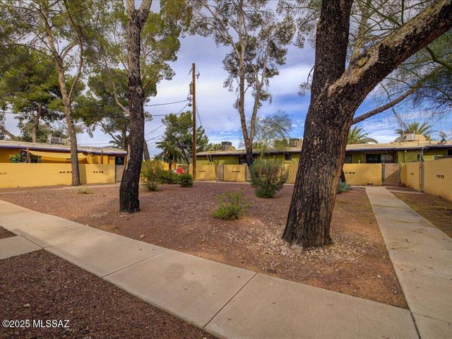 350 N Silverbell Rd Apt 145, Tucson, AZ 85745