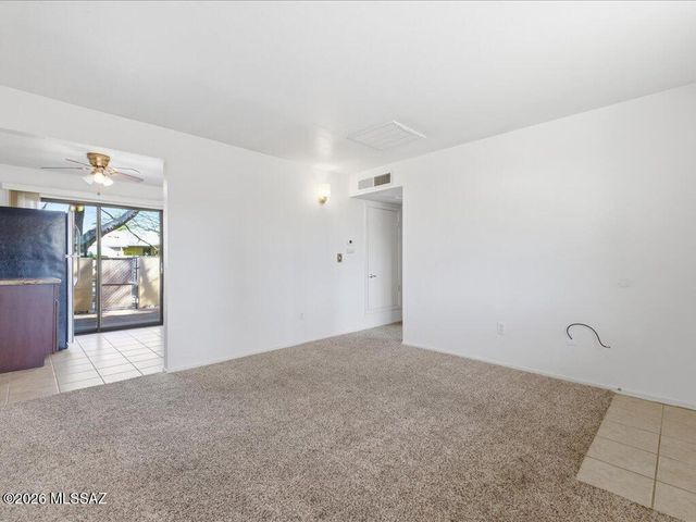 350 N Silverbell Rd Apt 145, Tucson, AZ 85745