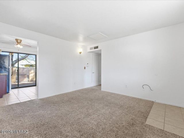 350 N Silverbell Rd Apt 145, Tucson, AZ 85745