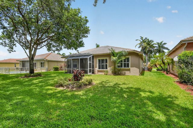9574 LANTERN BAY Circle, West Palm Beach, FL 33411