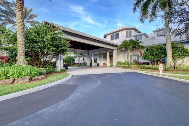 9574 LANTERN BAY Circle, West Palm Beach, FL 33411