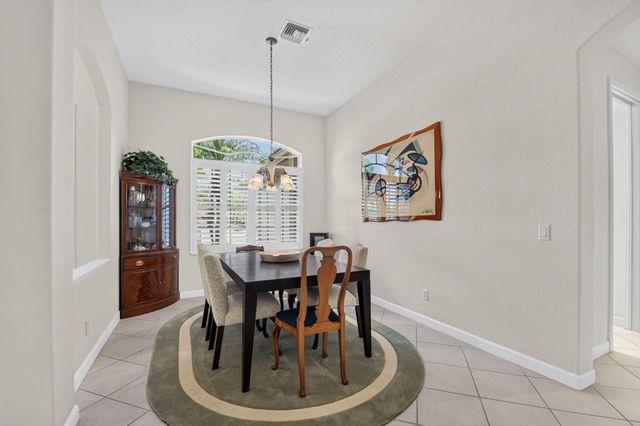 9574 LANTERN BAY Circle, West Palm Beach, FL 33411