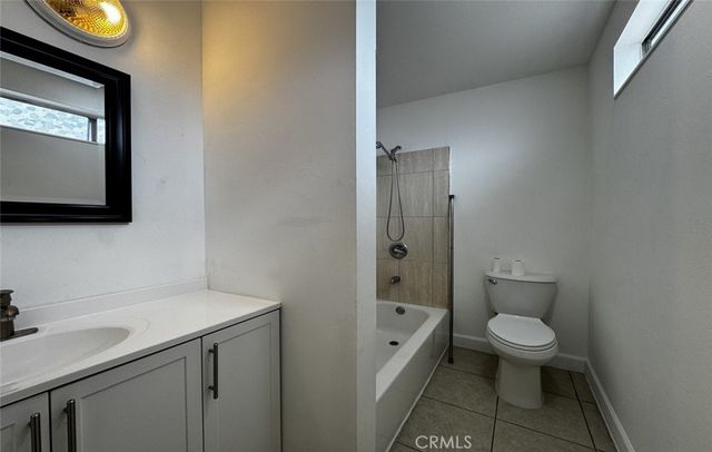 17 Scottsdale N, Carson, CA 90745