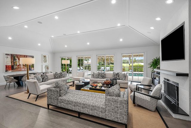 21359 Harrow Court, Boca Raton, FL 33433