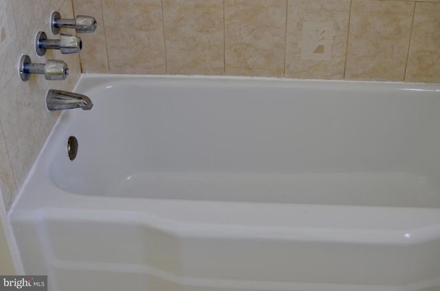 220 LINDEN, Oaklyn, NJ 08107
