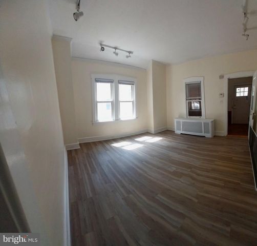 220 LINDEN, Oaklyn, NJ 08107