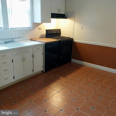 220 LINDEN, Oaklyn, NJ 08107