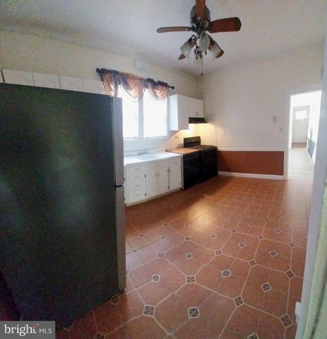 220 LINDEN, Oaklyn, NJ 08107