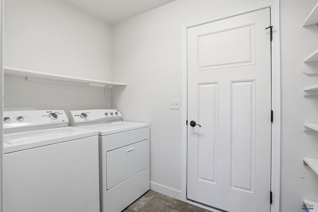 6908 EMERALD HEIGHTS RD, Summerset, SD 57718