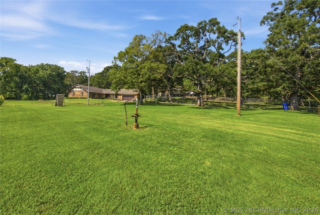 20692 E 185th Street S, Haskell, OK 74436