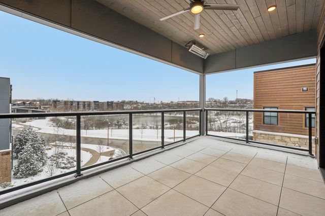 2842 Gunnison Drive, 303, Columbus, OH 43228