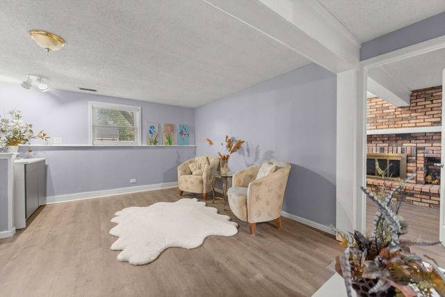 2613 Midland Drive, Naperville, IL 60564