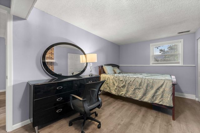 2613 Midland Drive, Naperville, IL 60564