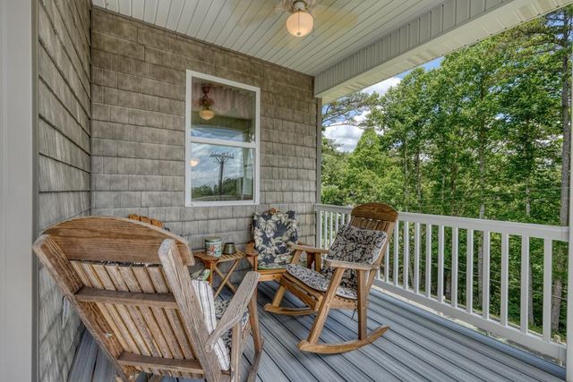 883 Village Road, Murphy, NC 28906