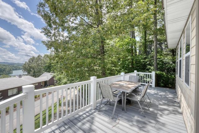 883 Village Road, Murphy, NC 28906