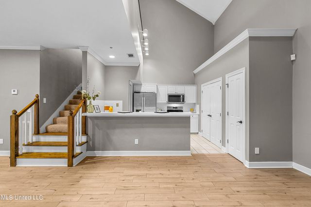 17 Charleston Circle, Brandon, MS 39047