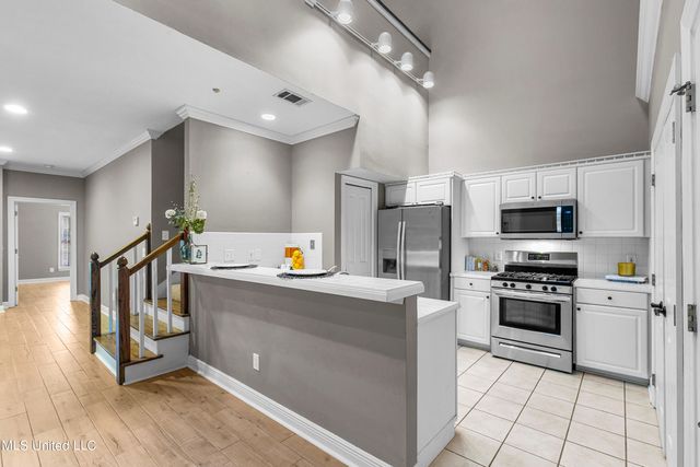 17 Charleston Circle, Brandon, MS 39047