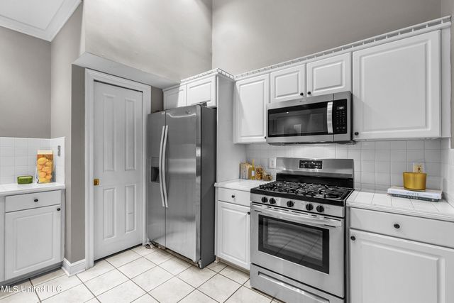 17 Charleston Circle, Brandon, MS 39047