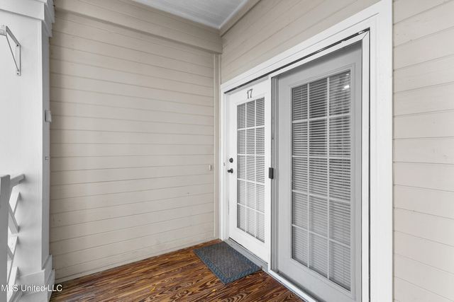 17 Charleston Circle, Brandon, MS 39047