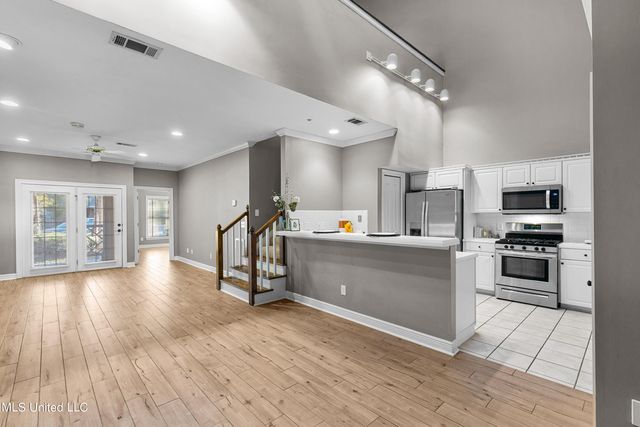 17 Charleston Circle, Brandon, MS 39047