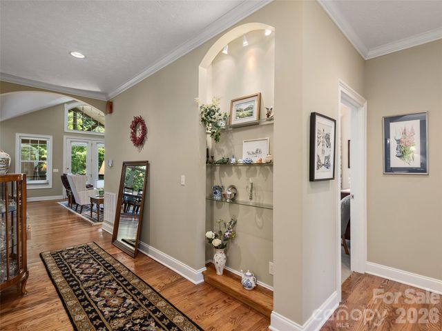 63 Whistlewood Lane, Hendersonville, NC 28739