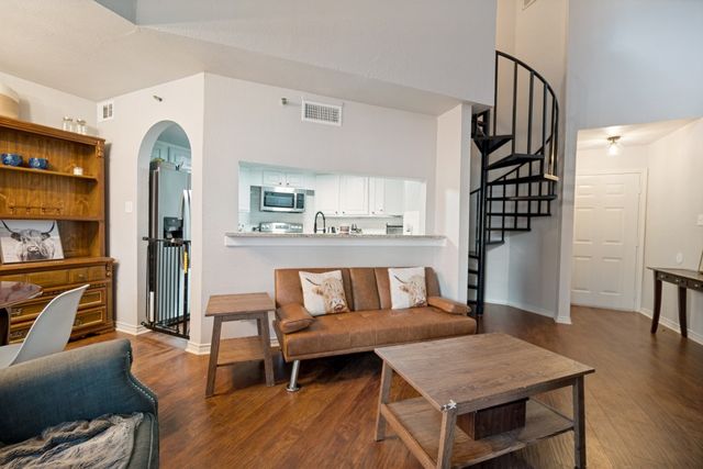 1001 Liberty Street 127, Dallas, TX 75204