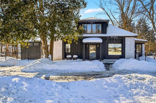 1315 Cold Springs Road, Salina, NY 13090