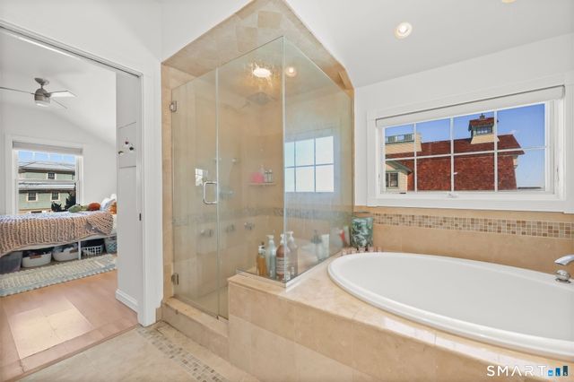 1895 Fairfield Beach Road, Fairfield, CT 06824