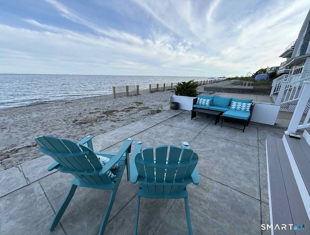 1895 Fairfield Beach Road, Fairfield, CT 06824