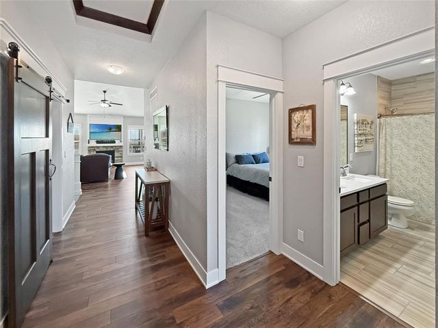 306 35th Street SE, Altoona, IA 50009