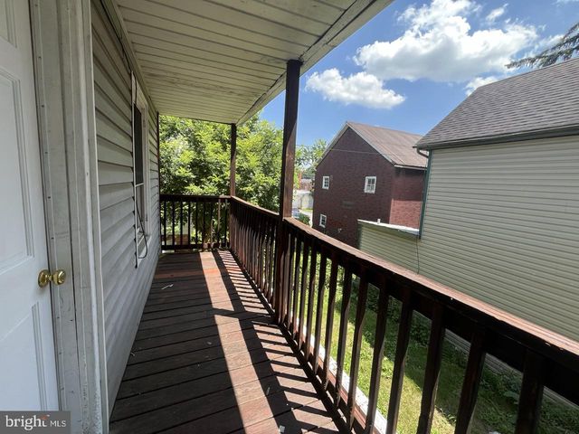 212 S SECOND STREET, Chambersburg, PA 17201