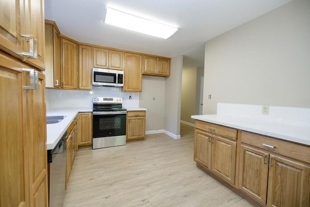 4101 Blue Bird Dr, Modesto, CA 95356
