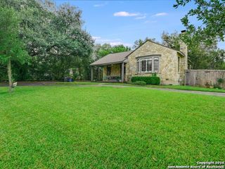 310 Garraty, Terrell Hills, TX 78209