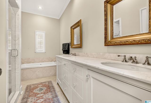 40 BROWNING WALLS, Homewood, AL 35209